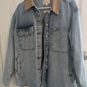 Universal Thread Light Blue Jean Jacket with Tan Collar